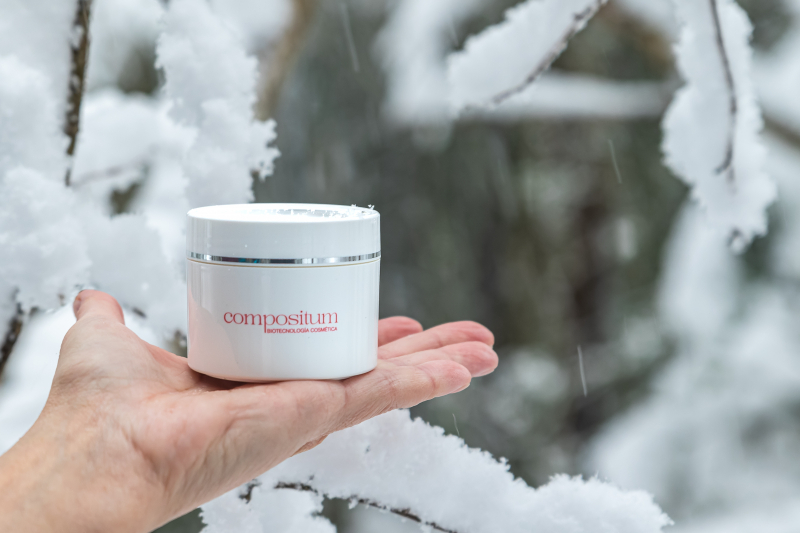 HORMONAS QUE CONSTRUYEN O DESTRUYEN LA SALUD DE LA PIEL